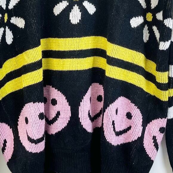 Minkpink Oversized Sweater Womens S Happy Place All Smiles Daisy Quirky Twee Art - Picture 3 of 8